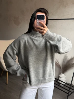 Базовий гольф (Светр з горловиною) — сірий