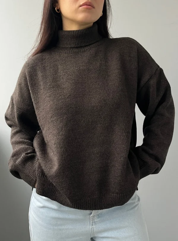 Базовий гольф (Светр з горловиною) — коричневий - Image 7