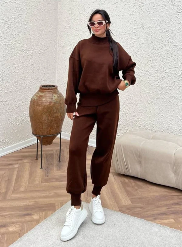Спортивний костюм-двійка з манжетами — коричневий