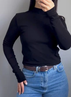 Лонгслів з горловиною — чорний