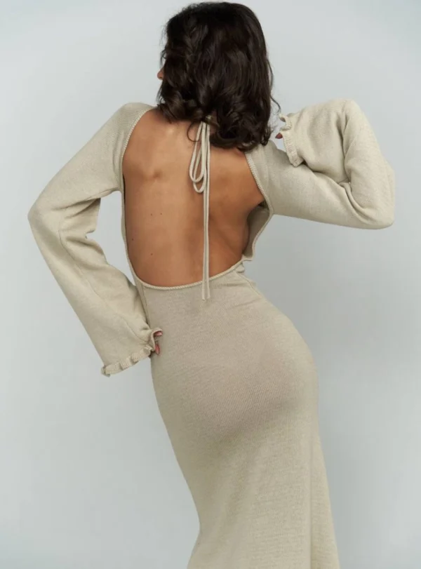 Cукня максі з відкритою спинкою – бежевий - Image 2