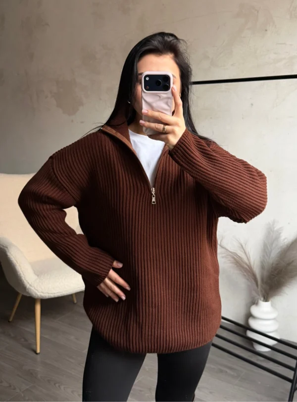Пуловер подовжений на короткій застібці — коричневий
