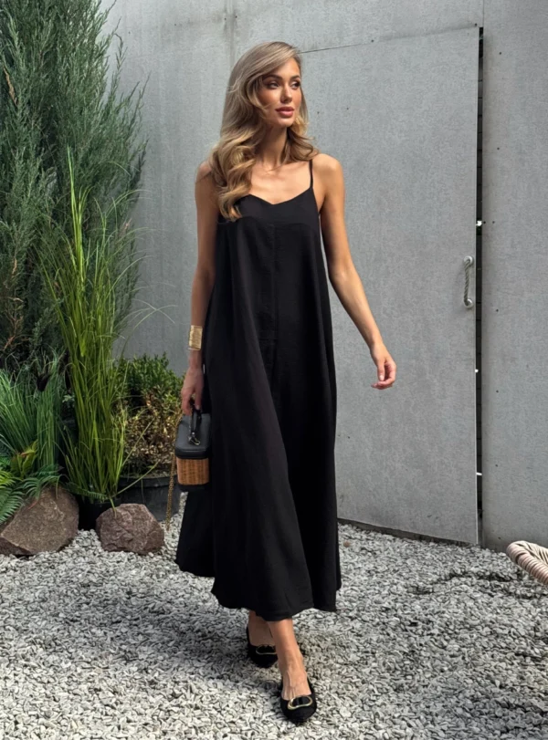 Вільна сукня на брительках — чорний