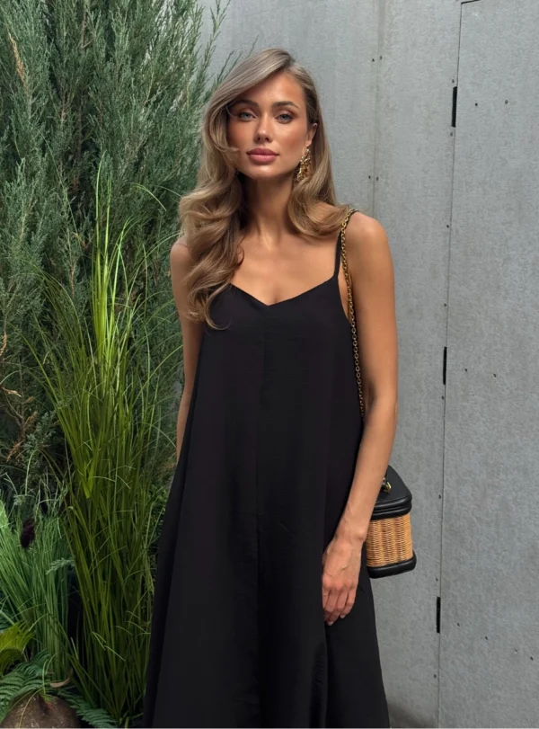 Вільна сукня на брительках — чорний - Зображення 3