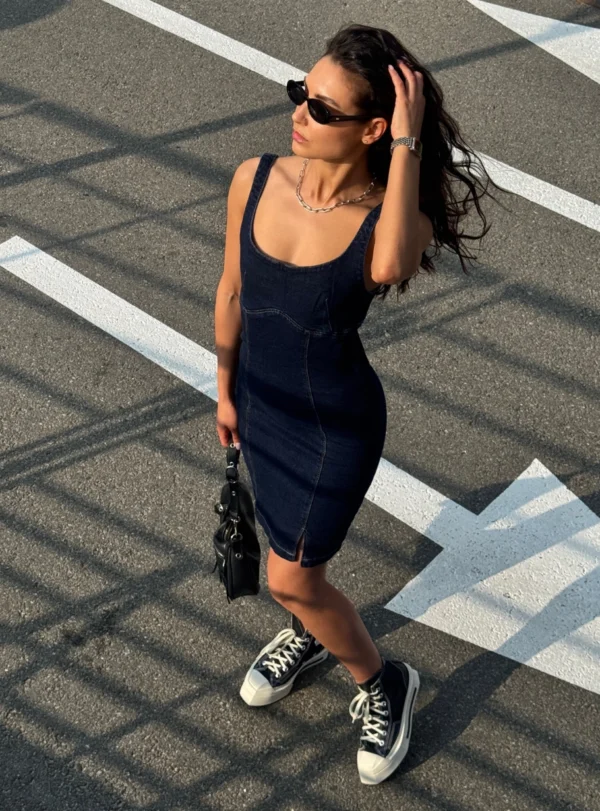 Джинсовий короткий сарафан  — темно–синій - Зображення 2