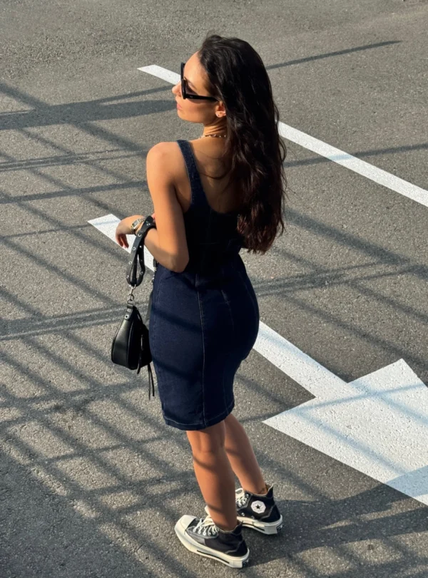 Джинсовий короткий сарафан  — темно–синій - Зображення 3