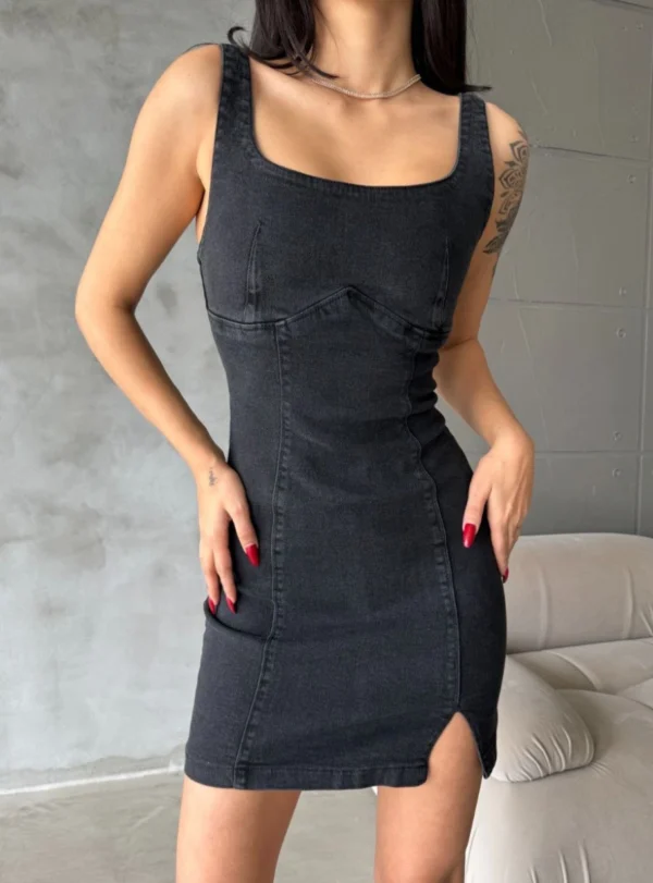Джинсовий короткий сарафан — чорний