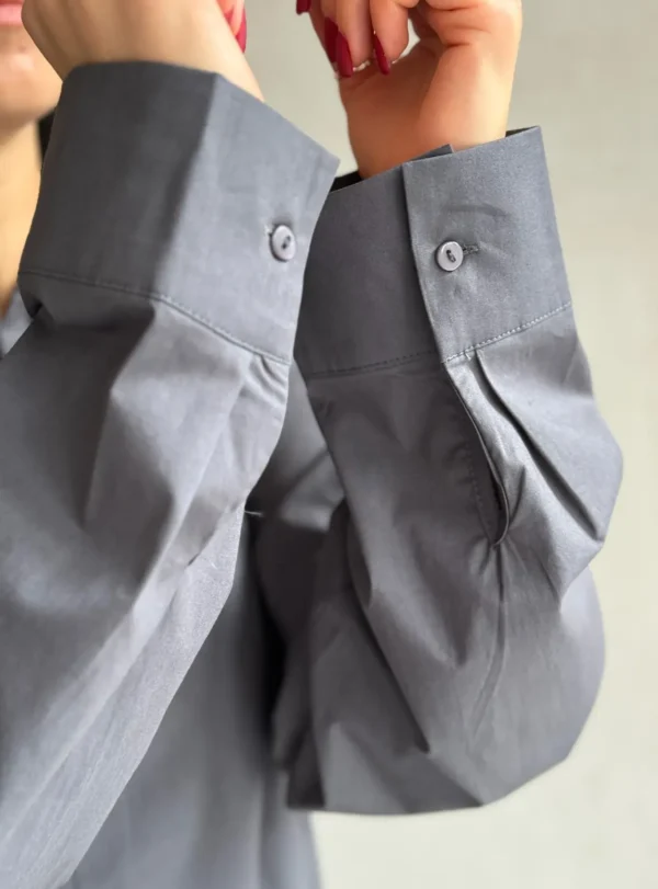 Сорочка з декоративною спинкою — графіт