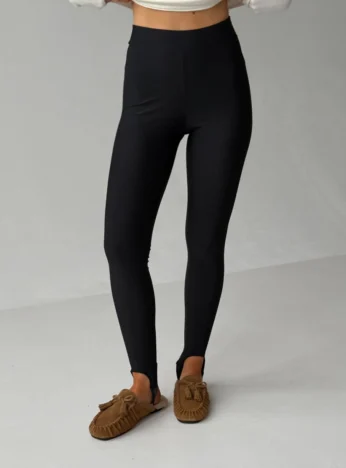 High-rise leggings + leggings — black