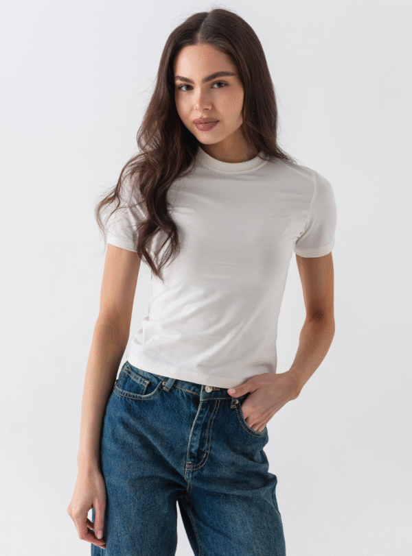 Приталена футболка NAGOLOS’ - молочний - Зображення 1