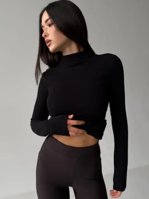 Classic long with straight collar - black