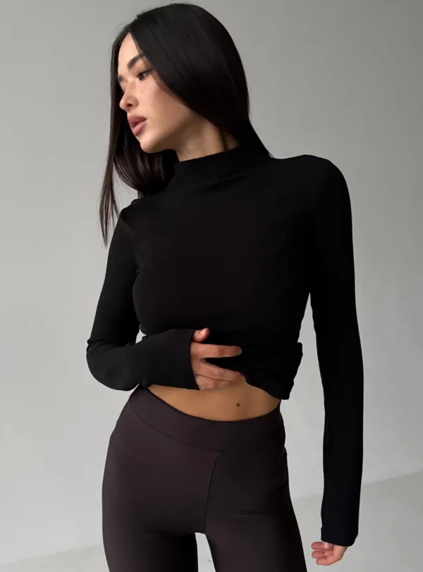 Classic long with straight collar - black